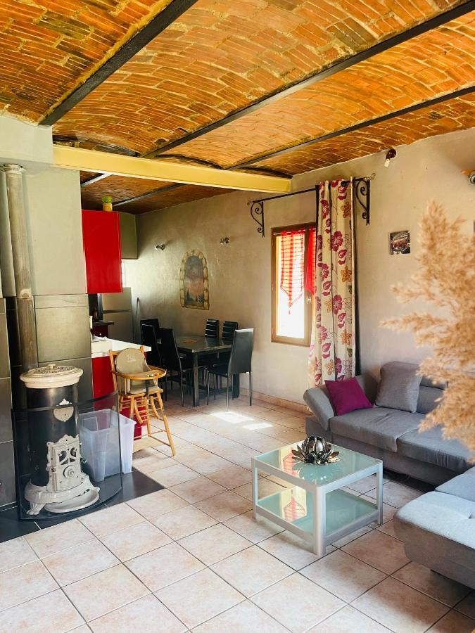 Appartement Au Calme Au Milieu Du Vignoble De Gigondas Extérieur photo